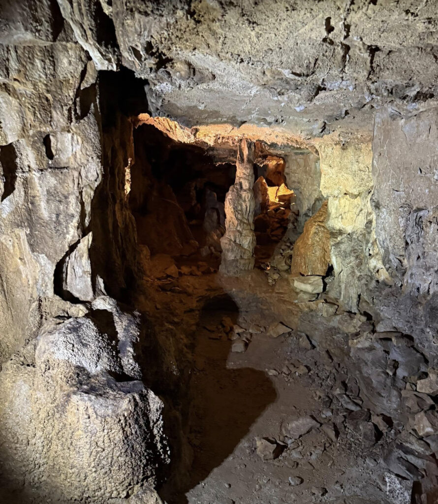 Jesse James Riding Stables & Outlaw Cave