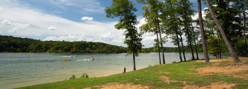 Discover Adventure at Quest RV Park: Nolin Lake, Mammoth Cave, and More in Central Kentucky